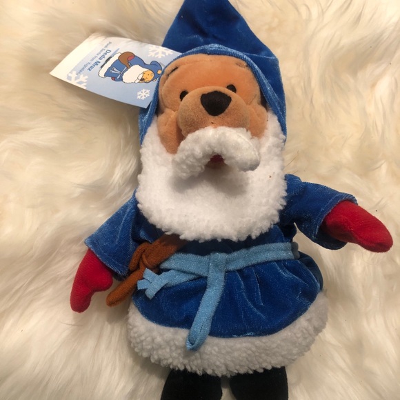 NWT Disney Winnie The Pooh International Santa - Picture 9 of 11